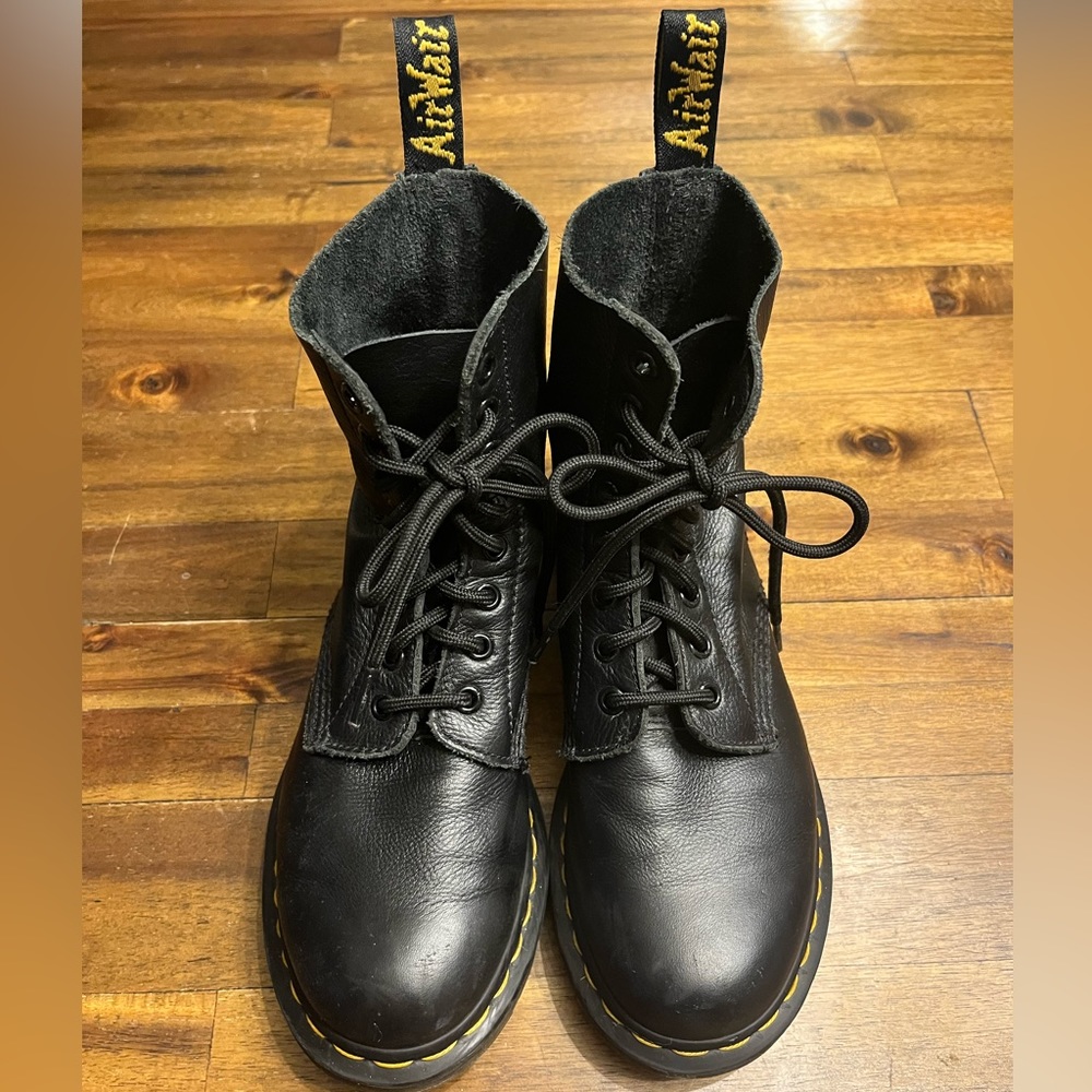 Dr Martens Soft Leather Pascal Black Combat Boots 7